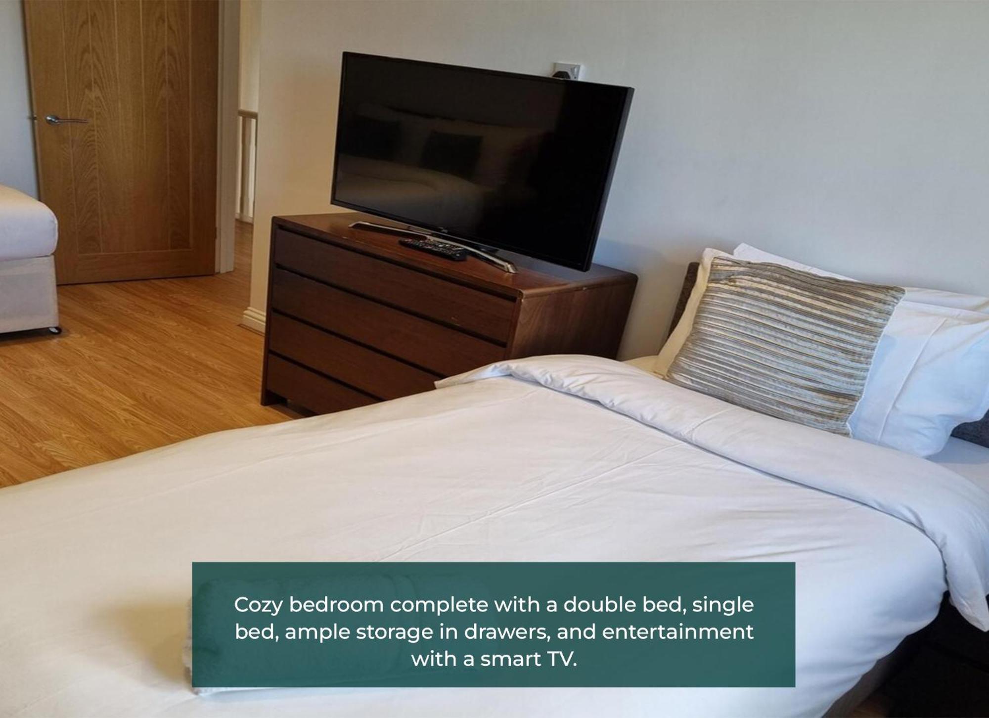 Cliffe Terrace 2Bed 2 Bath Free Parking Space Чатъм Екстериор снимка